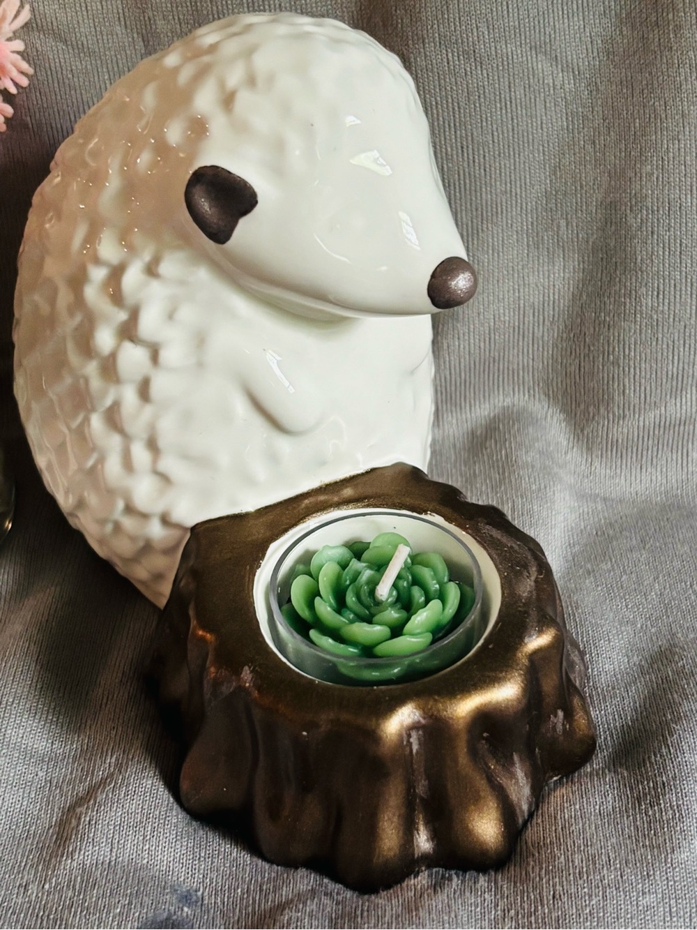 Ceramic Hedgehog Tealight Holder - Picture 2 of 7